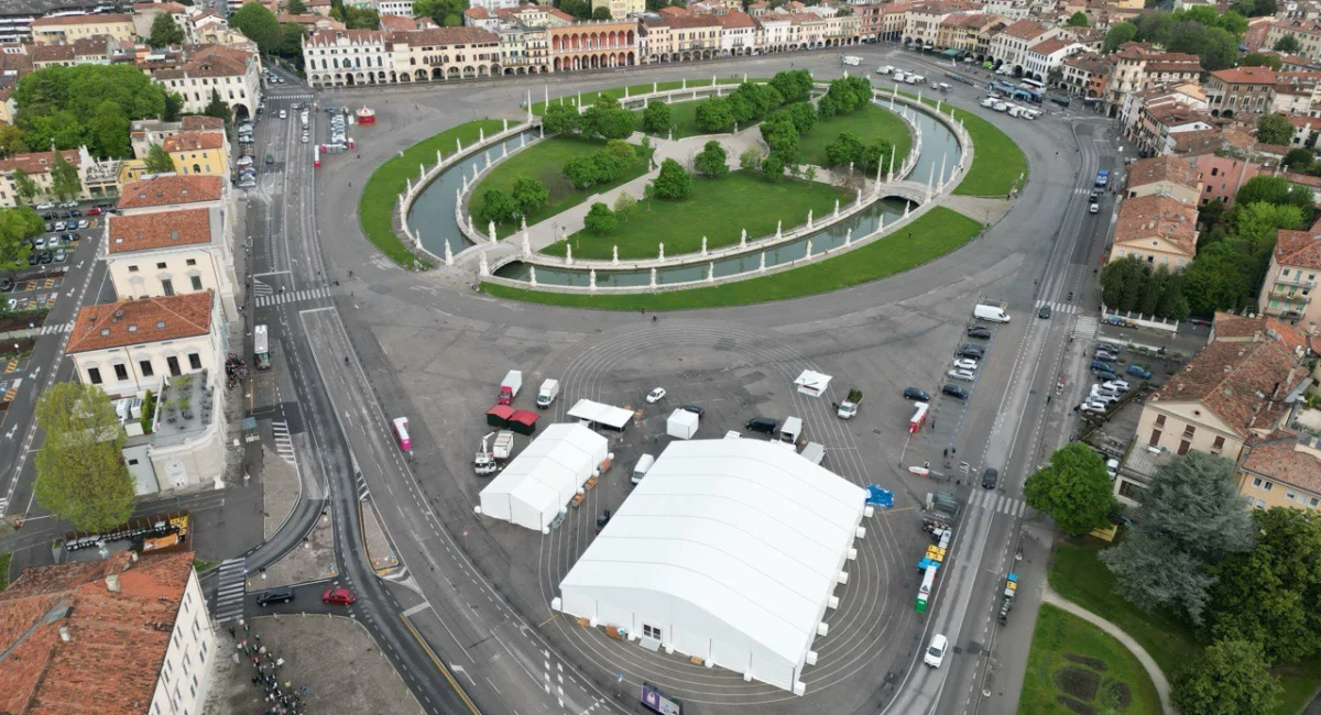 Allestimenti e Noleggio tensostrutture