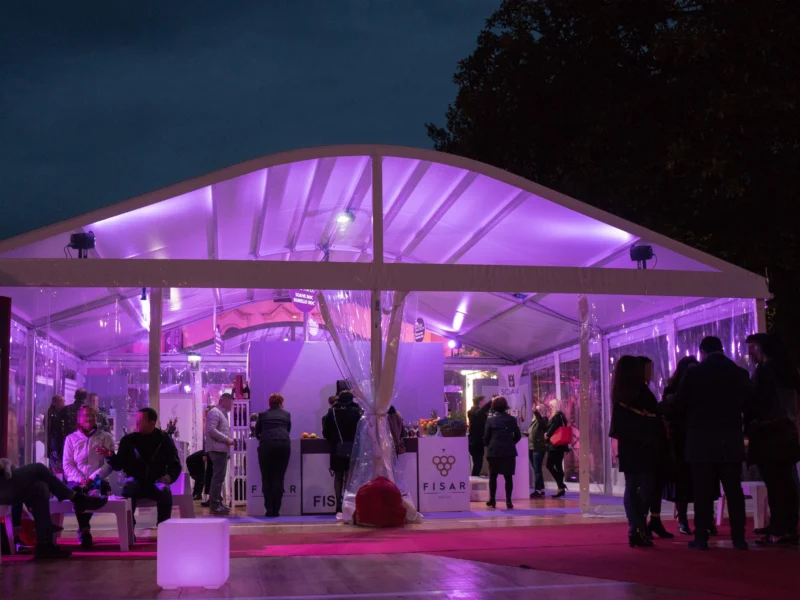 Tendostrutture curve per eventi aziendali - IDEAstand